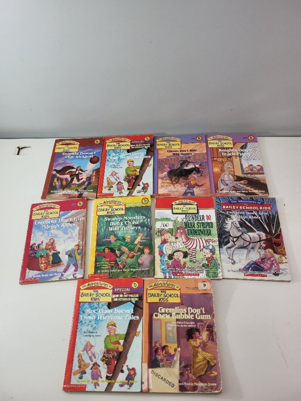 Bailey School Kids Book Lot 10 Books Scholastic Chapter Books Debbie Dadey